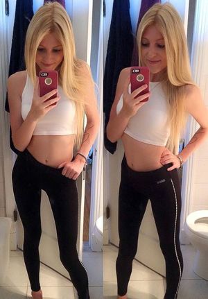 sexy young girl selfie